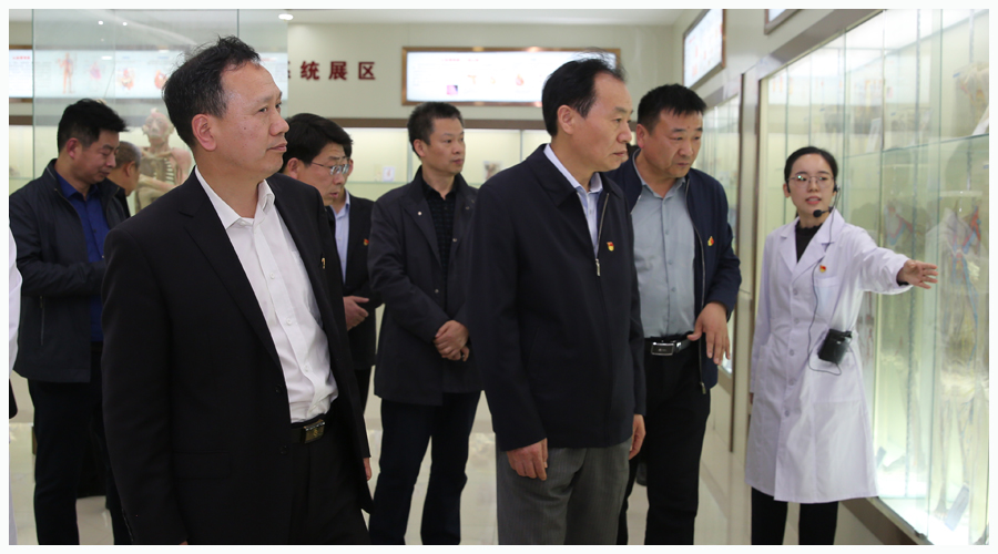 省工信厅党组书记、厅长李涛来我校讲授党史学习教育专题党课 省工信厅党组书记、厅长李涛来我校讲授党史学习教育专题党课
