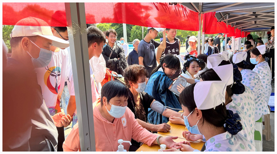 我校积极参加平顶山市职教活动周启动仪式