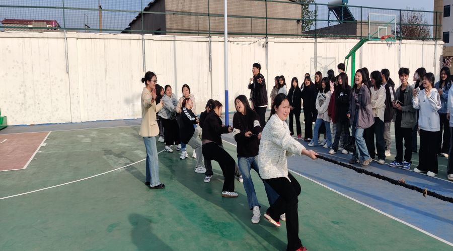 河南省医药卫生学校第十一届田径运动会筹备纪实 河南省医药卫生学校第十一届田径运动会筹备纪实