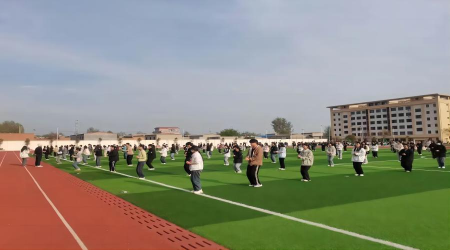 河南省医药卫生学校第十一届田径运动会筹备纪实 河南省医药卫生学校第十一届田径运动会筹备纪实