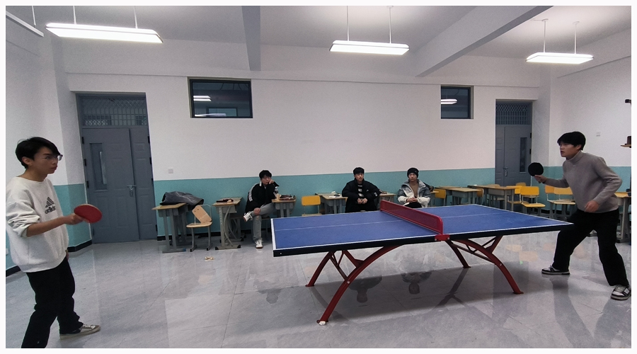 我校举行学生系列活动“乒乓球”比赛 我校举行学生系列活动“乒乓球”比赛