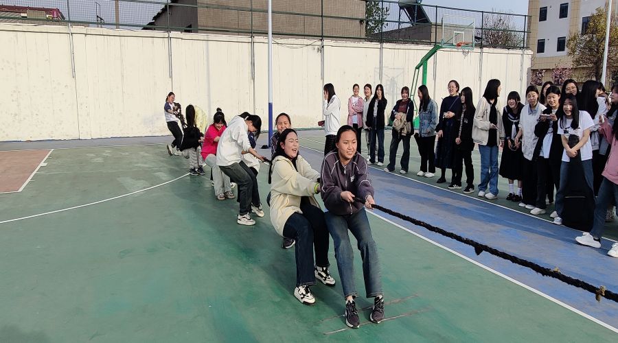 河南省医药卫生学校第十一届田径运动会筹备纪实 河南省医药卫生学校第十一届田径运动会筹备纪实