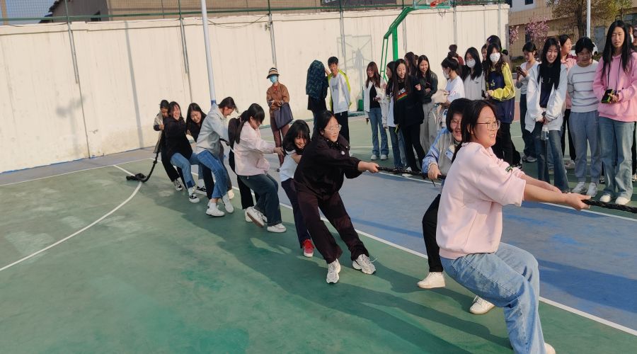 河南省医药卫生学校第十一届田径运动会筹备纪实 河南省医药卫生学校第十一届田径运动会筹备纪实