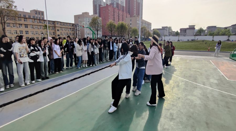 河南省医药卫生学校第十一届田径运动会筹备纪实 河南省医药卫生学校第十一届田径运动会筹备纪实